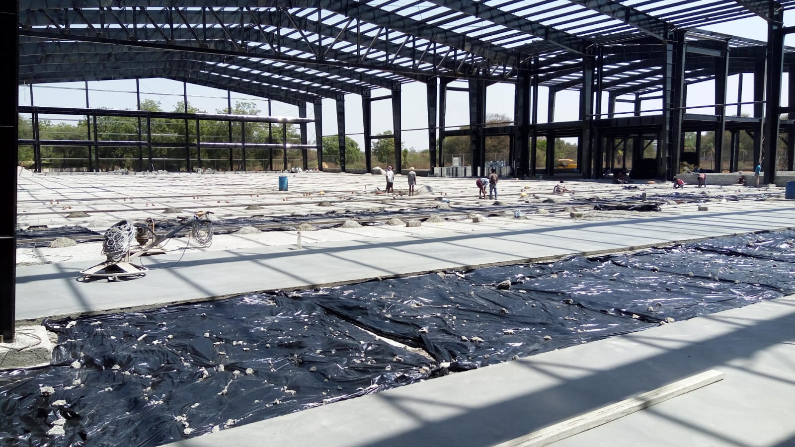Vacuum dewatered concrete slab finishing in Hyderabad